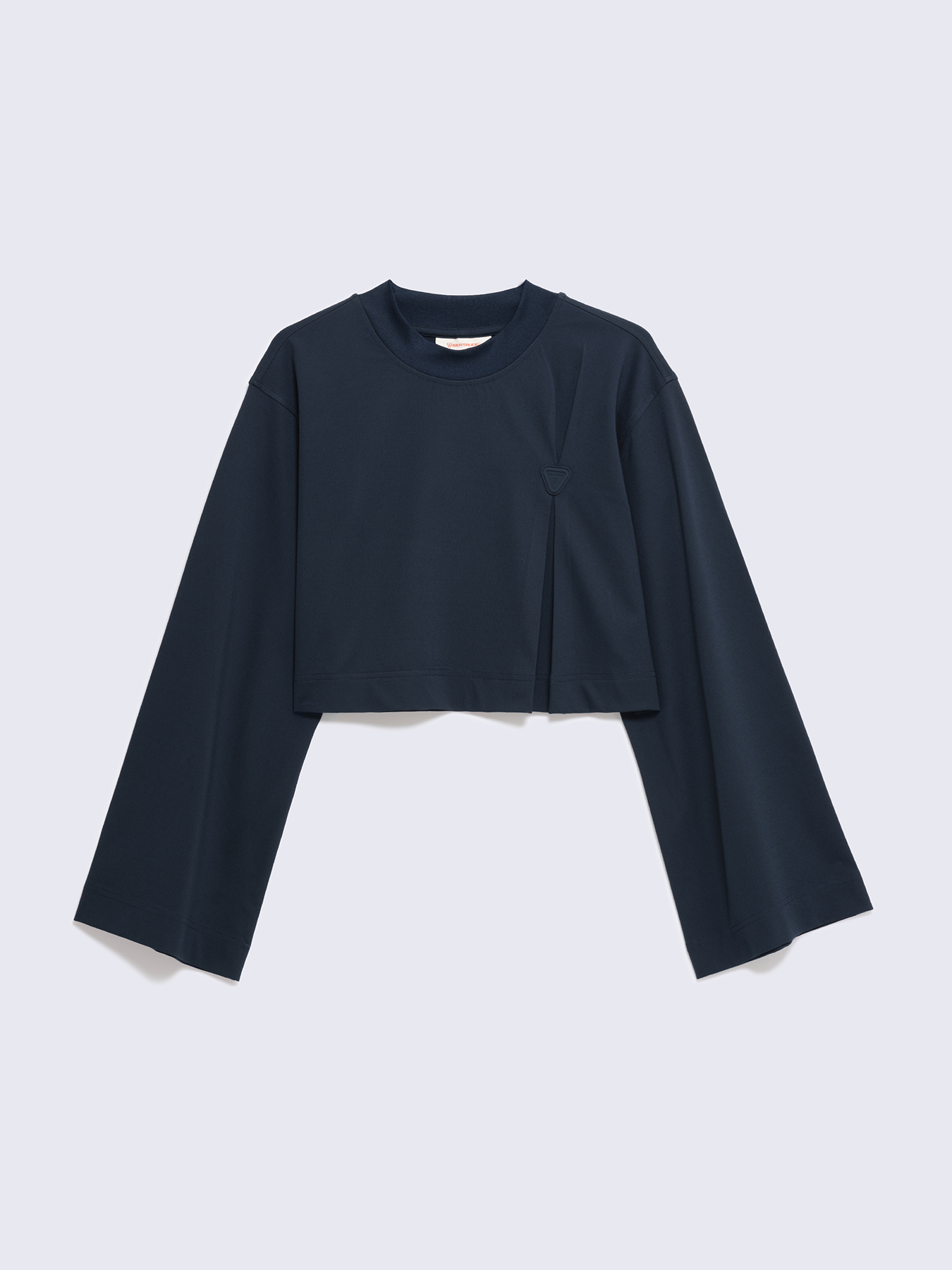 아바 크롭 티셔츠